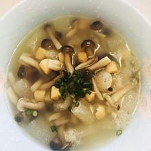 竹荪贝柱蟹菇汤