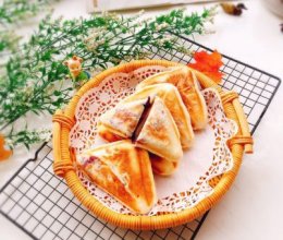 #精品菜谱挑战赛#奶香紫薯发面饼的做法