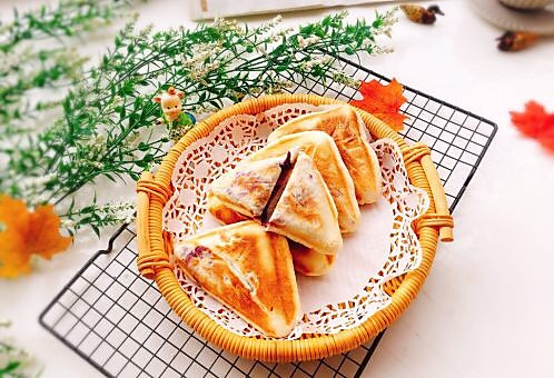 奶香紫薯发面饼