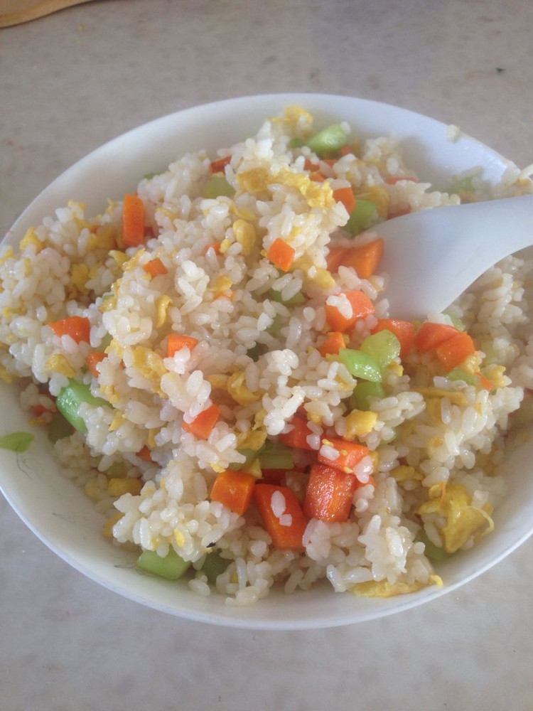 杂炒米饭的做法