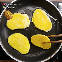 皮蛋瘦肉粥与煎馒头片｜太阳猫早餐的做法图解5