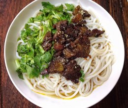 麻辣牛肉粉的做法