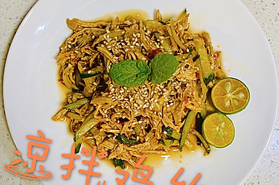 青柠凉拌鸡丝