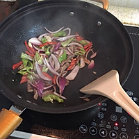 黑椒牛柳炒意粉的做法图解5