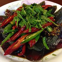 尖椒拌皮蛋的做法图解5