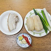 #开启冬日滋补新吃法# 藕片回锅肉的做法图解3
