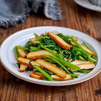 香干炒茼蒿#带着美食去踏青#的做法图解8