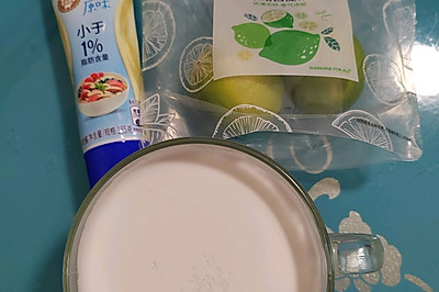 雀巢炼乳柠檬汁