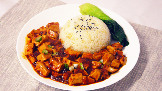 春季炒鸡下饭菜  永远吃不腻的家常麻婆豆腐的做法