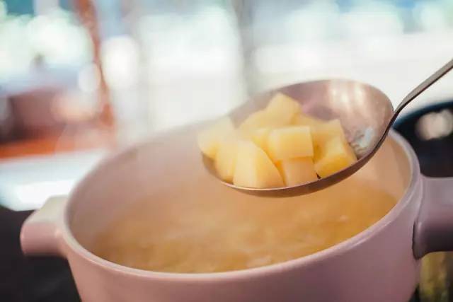 炸土豆｜日食记的做法图解2