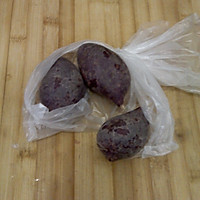 蒸紫薯的做法图解1
