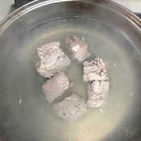 香甜排骨汤的做法图解1