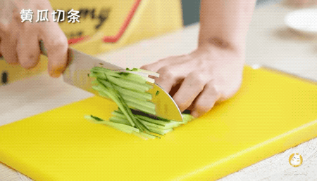蔬菜豆皮鸡肉卷12m+的做法图解2