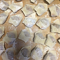 胡萝卜、牛肉、香菇、虾仁云吞的做法图解5