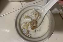 甜品｜椰奶炖桃胶皂角米银耳的做法