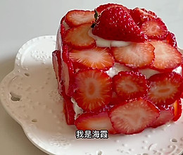 酸奶草莓蛋糕的做法