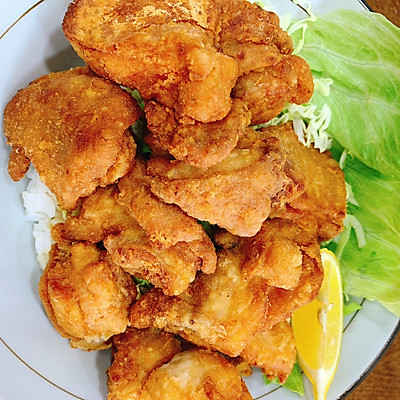 日式炸鸡丼饭