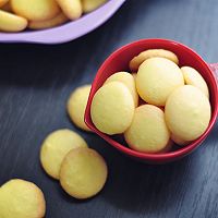 蛋黄饼干~草莓酸奶酱姐姐