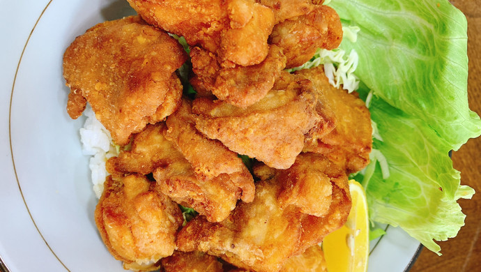 日式炸鸡丼饭