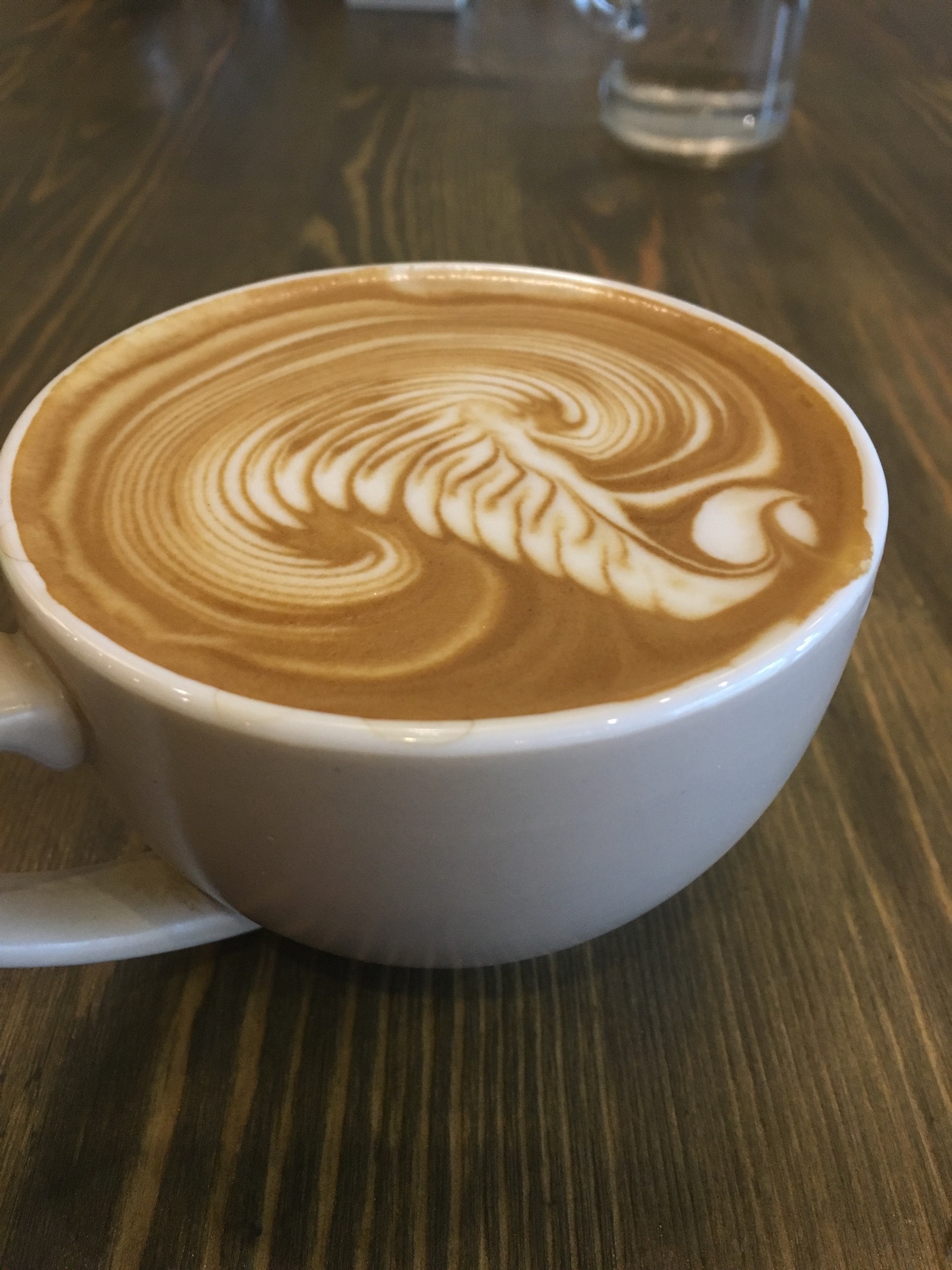 咖啡拉花的起源 拉花的技术教程 如何更好的做出一杯咖啡的拉花? 中国咖啡网