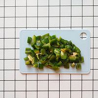 青椒香肠土豆丁的做法图解6