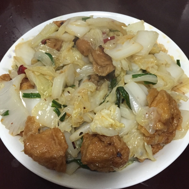 素炒白菜的做法图解1