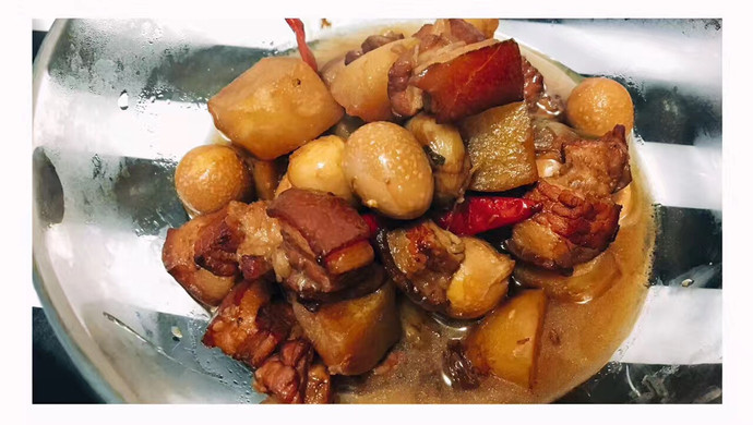 鹌鹑蛋红烧肉