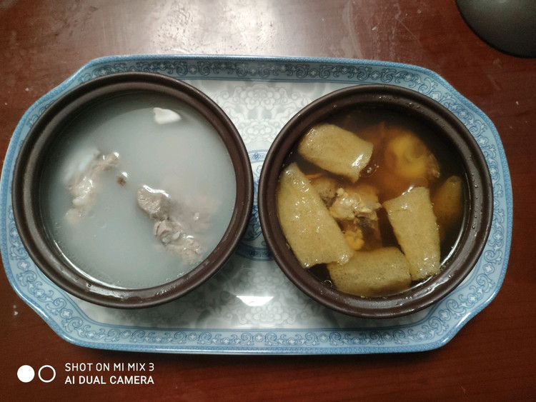 排骨炖汤的做法