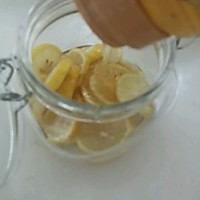 蜜渍柠檬的做法图解2