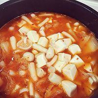 泡菜菌菇豆腐汤的做法图解5