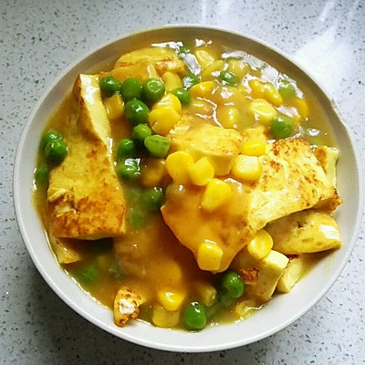 咖喱豆腐青豆玉米粒