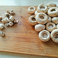 香煎双孢菇的做法图解2
