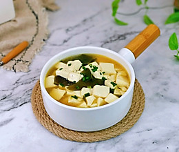 #我们约饭吧#海带豆腐汤的做法