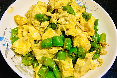尖椒炒鸡蛋