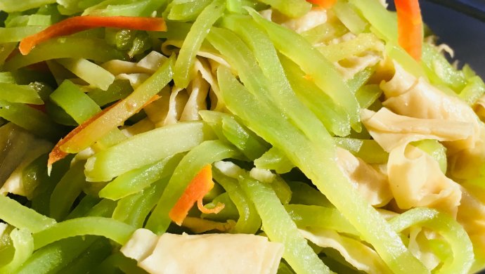 豆油皮炒莴笋