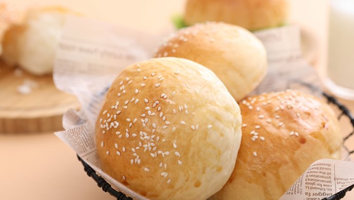 想让巨无霸汉堡变得更美味，就差这款面包了——汉堡面包