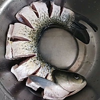 贵州酸汤鱼的做法图解1