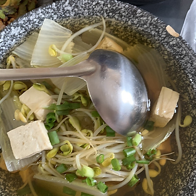 减脂简易豆芽汤