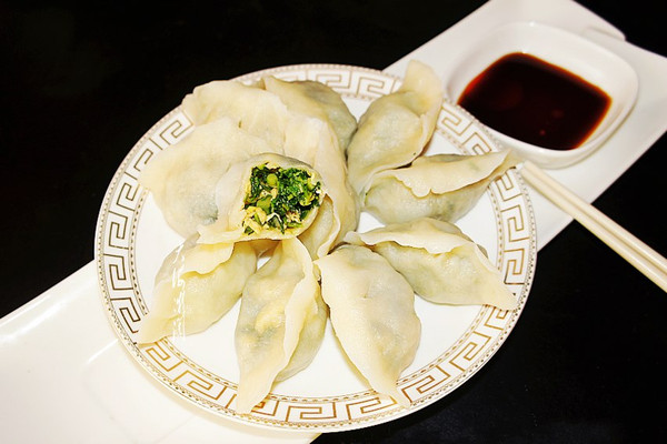 荠菜鸡蛋馅水饺