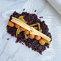 紫米饭团的做法图解3