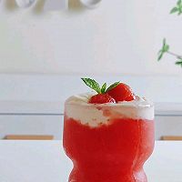 #在夏日饮饮作乐#西瓜冰沙奶盖的做法图解7