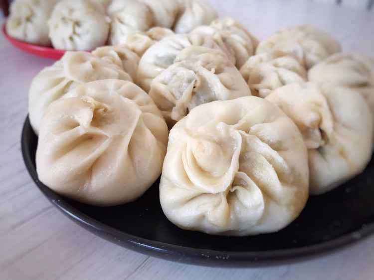 0失败的韭菜肉包子的做法
