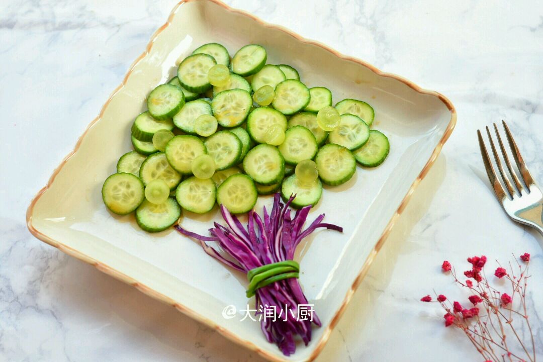 Japanese salad and melon