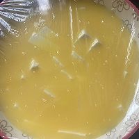 肉沫豆腐蒸蛋的做法图解1