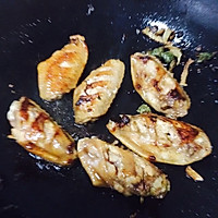 可乐鸡翅 超赞的做法图解3