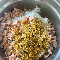 0难度海苔肉松米饭团的做法图解2