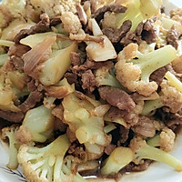 菜花炒牛肉的做法图解4