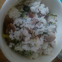 肉片腊肠蒸饭
