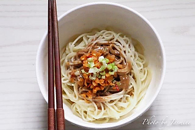 热干面