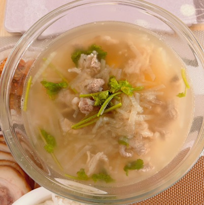手残党也能轻松拿捏的牛肉萝卜丝汤的做法